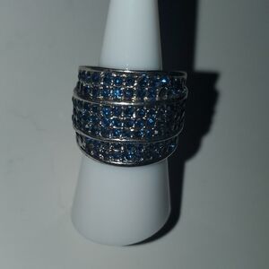 Elegant Silver and Blue Women's Ring